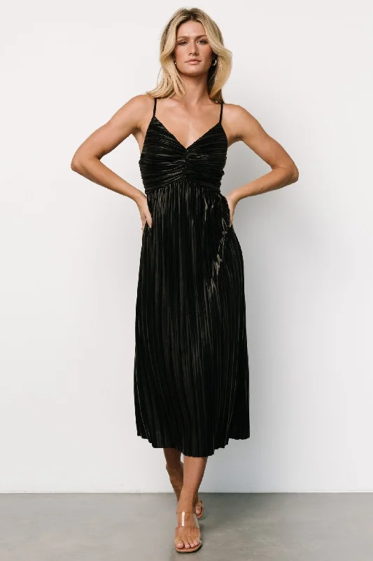 Cecilia Pleated Dress | Black Ruched unclassified dresses