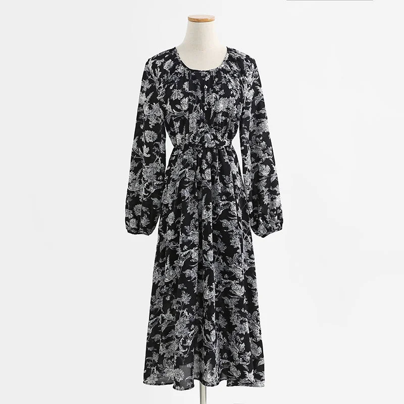 New long sleeved lady temperament black skirt retro long skirt 2335 Layered Maxi Skirt New long sleeved lady temperament black skirt retro long skirt 2335 Layered Maxi Skirt